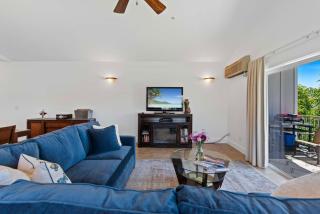 Crescent Bay Condo 207 - Meredith Lodging - Quincy - 2