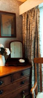 The Wood Cottage - 6