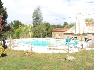 Charman maison 4 personnes Piscine privée - 3