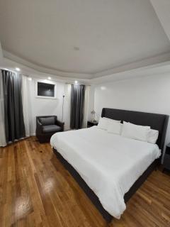 Beautiful Boston Bedroom - New Renovation - 5