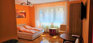 Alex's Apartman & Panzió - Hajdúszoboszló - 8