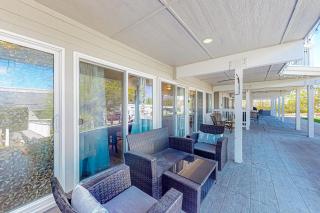 Soft Sunsets and Still Water at Flathead Condo - 5