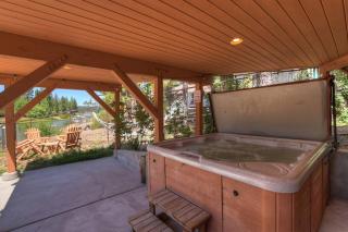 Fox Lake Cabin Lake View, Spa and Pool Table - Big Bear Lake - 9