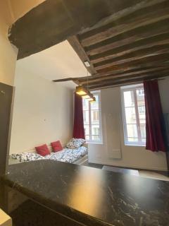 Studio au coeur de Paris - París - 7