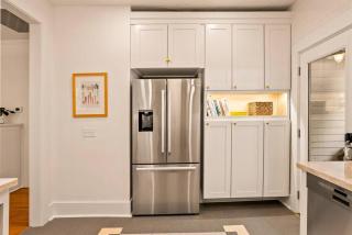 Vine Street Bungalow-Hot Tub, EV, Walk to Town - Paso Robles - 2
