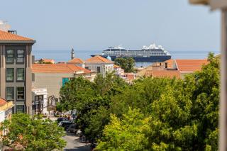 UPLEVEL Apartment, city & sea view next to Old Port - Chania - 9
