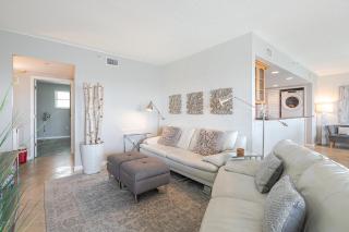 Location! Coastal Charm I 5 min Walk to Beach, Shops & Rest - Clearwater Beach - 3