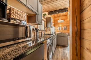 Pikes Peak BrightStar Boutique! - 1