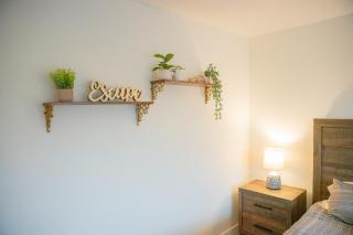 1 Block from Beach - Steps from Restaurants & Shops - Oceanside - 2