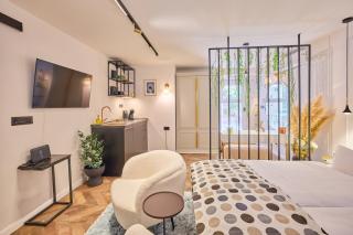 Luxury Room Beauty - 7