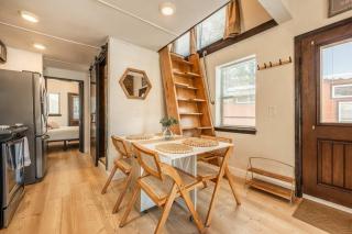 Pikes Peak Boutique Retreat! - 6