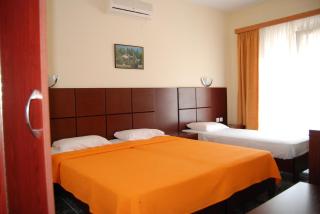 Hotel Dias Apartment - Makrýgialos - 5