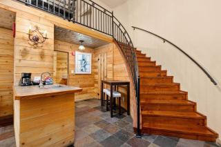 #21 The Silo in Gruene - New Braunfels - 9