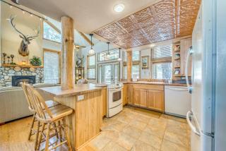 Rustic Cloudcroft Cabin with Spacious Deck and Grill! - Cloudcroft - 3