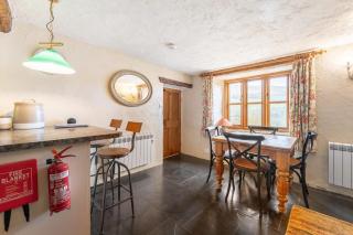 Longmire Yeat Cottage - Troutbeck - 2