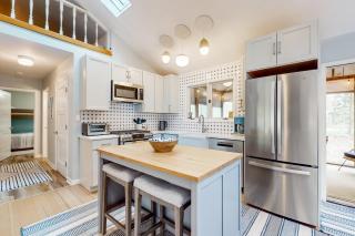 Livywood Cottage - 6