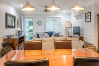 BirdCall Yeronga - Inner City Couples Sanctuary - 0