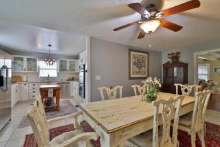 Vintage Coastal Retreat 2Br Home Near Flagler Ave Beach - New Smyrna Beach - 3