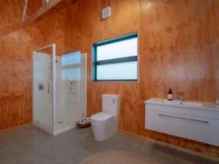 Hosts on the Coast Family fun in Whiritoa - 6