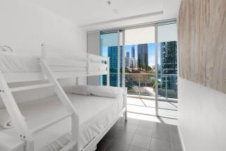 3 Bedroom Apartment Close To The Beach - 4