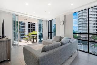 3 Bedroom Apartment Close To The Beach - 3