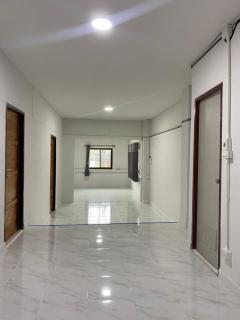 Ladakul hostel (ลดากุลโฮสเทล) - Chom Thong - 6
