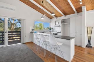 Great Ocean Road Beach House - 3