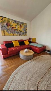 Westgate Three and one small room bedrooms house - Auckland - 3