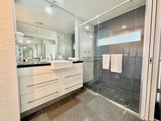 The Wave 1603 - Gold Coast - 3