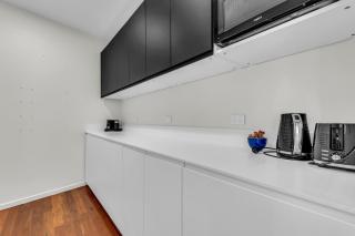 1 The Point - Award winning home - Tura Beach - 6