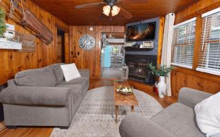 River Romance - Gatlinburg - 4