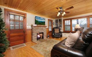Karens Cozy Cottage - Gatlinburg - 4