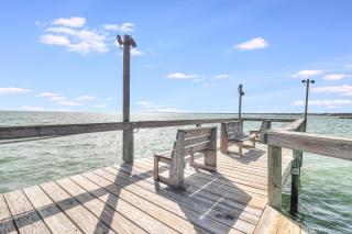Bayfront Kontiki - Rockport - 1