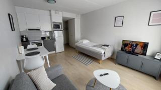 Very nice studio right next to the train station and free parking Kotimaailma Apartments - Jyväskylä - 5