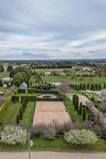 Honeysuckle Barn & Garden - Kyneton - 9