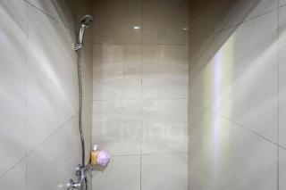 RedLiving Apartemen Treepark City - Nuansa Property Tower Alpine - Kebun Nanas - 3