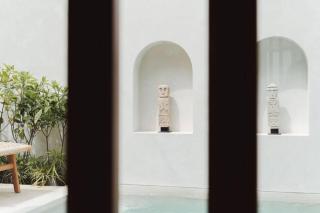 Villa Alya Seaside by Pura Homes - Canggu - 1