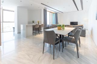 WealthyStays SkyHigh Central - Nicosia - 7