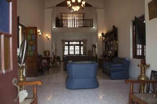 Antique Tourists Lodge - 1