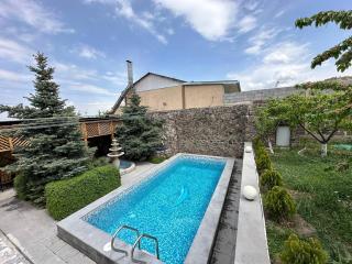 Jrvezh Holiday House - Yerevan - 7