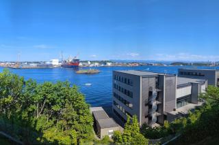 Spacious apartment with stunning views - 6