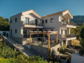 Trizonia Mare Suites - Trizonia - 9