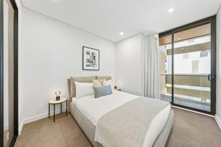 Stunning 2 Bedroom Apt at Waterloo - Sydney - 1