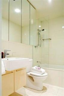 Perfectly Located Crows Nest Apartment C404 - Sydney - 3
