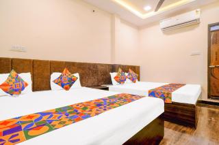 FabExpress Neelam Palace - Ujjain - 0