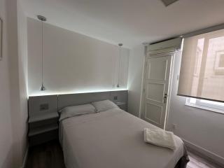ELEGANT 2 BEDROOM PENTHOUSE IPANEMA BEST LOCATION - Rio de Janeiro - 1