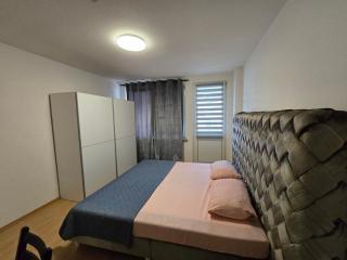 Gemütliche 5 Personen Wohnung - Bochum - 1