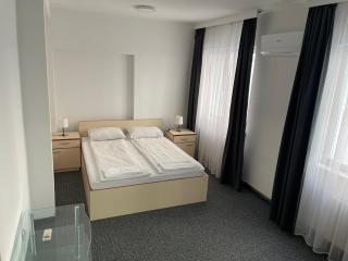 Hotel Ada - Otoka - Sarajevo - 6