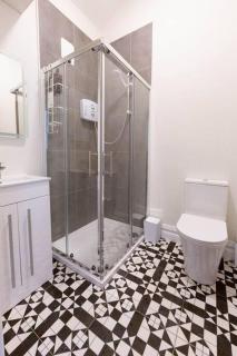 Unit 4 Tranquil Harbourside Retreat- Central Location - Cobh - 4