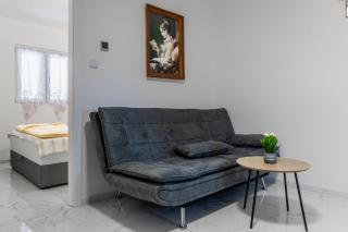 Apartments Kristija - Vir - 8